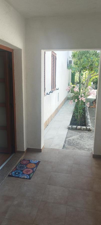Apartmani Am Krk Town Exterior foto