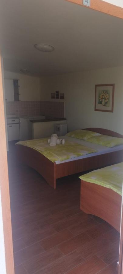 Apartmani Am Krk Town Exterior foto
